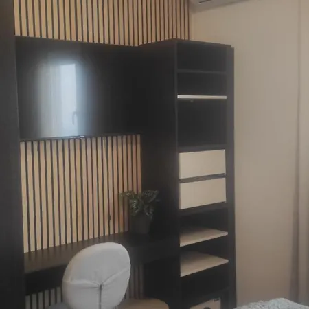 Geek Penthouse * 马卡尔斯卡